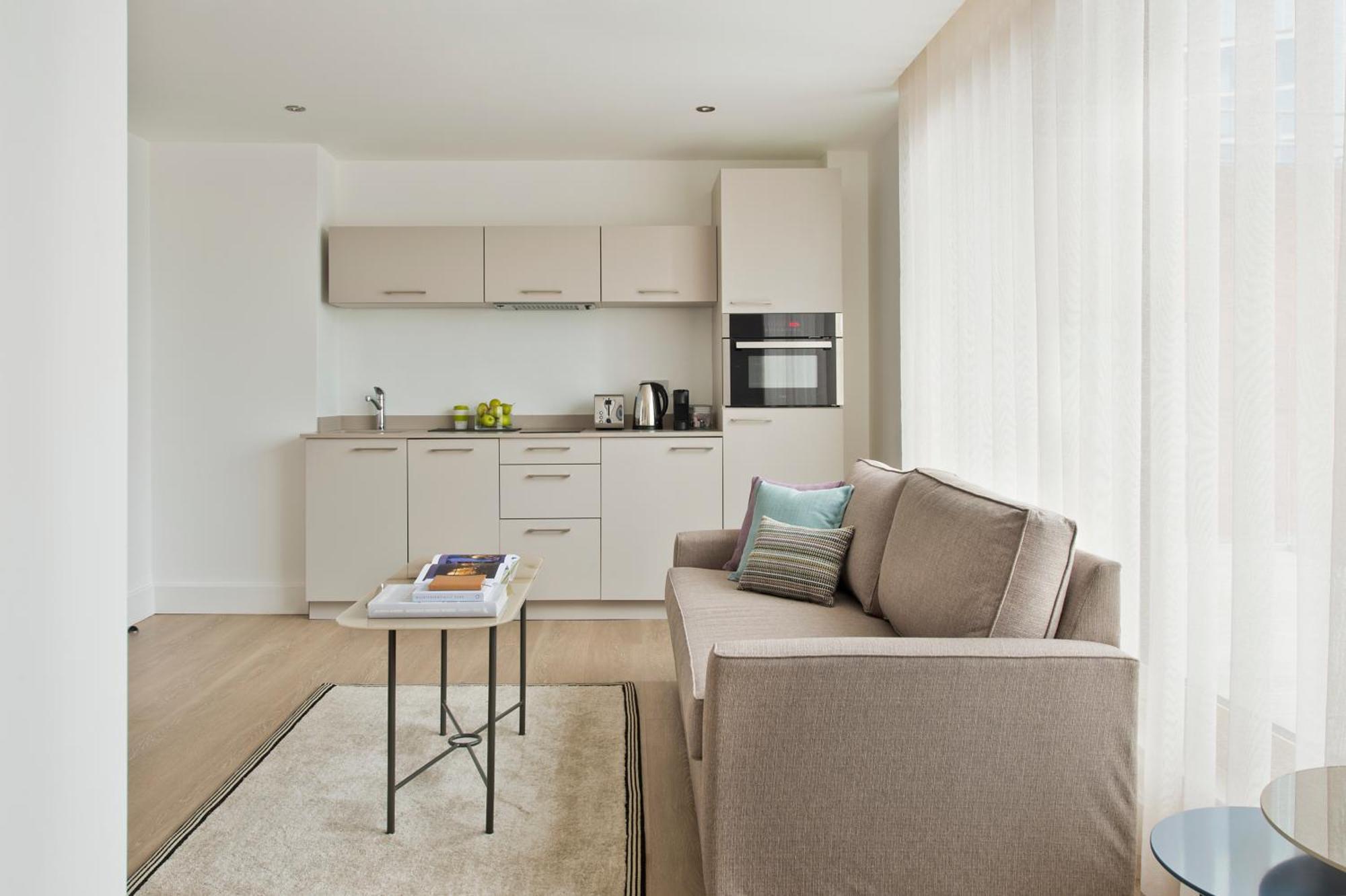 The Jubilee By Supercity Aparthotels Leeds  Bagian luar foto